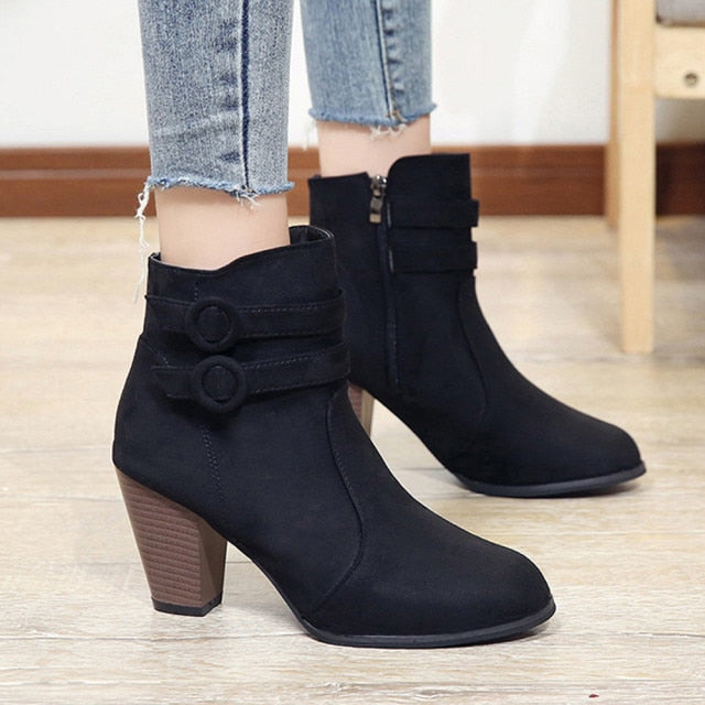 Ladies High Ankle Shoes