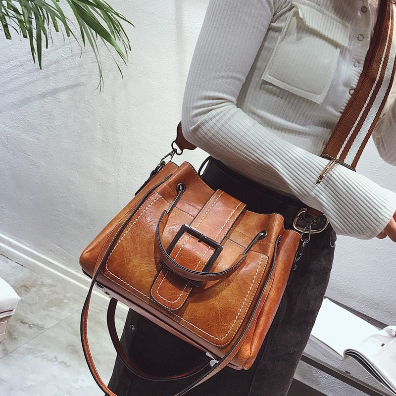 Retro Leather Shoulder Bag