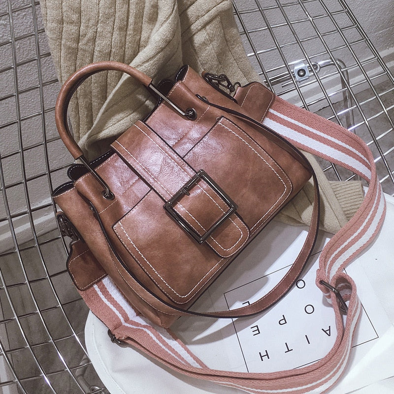 Retro Leather Shoulder Bag